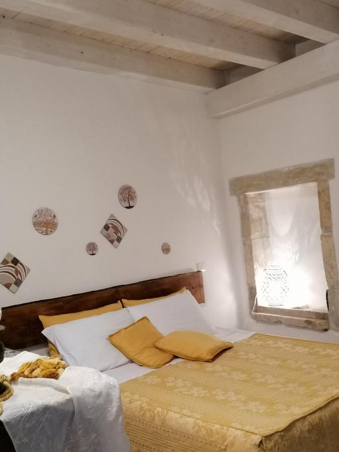 Il Cortiletto Di Via Minniti Bed & Breakfast